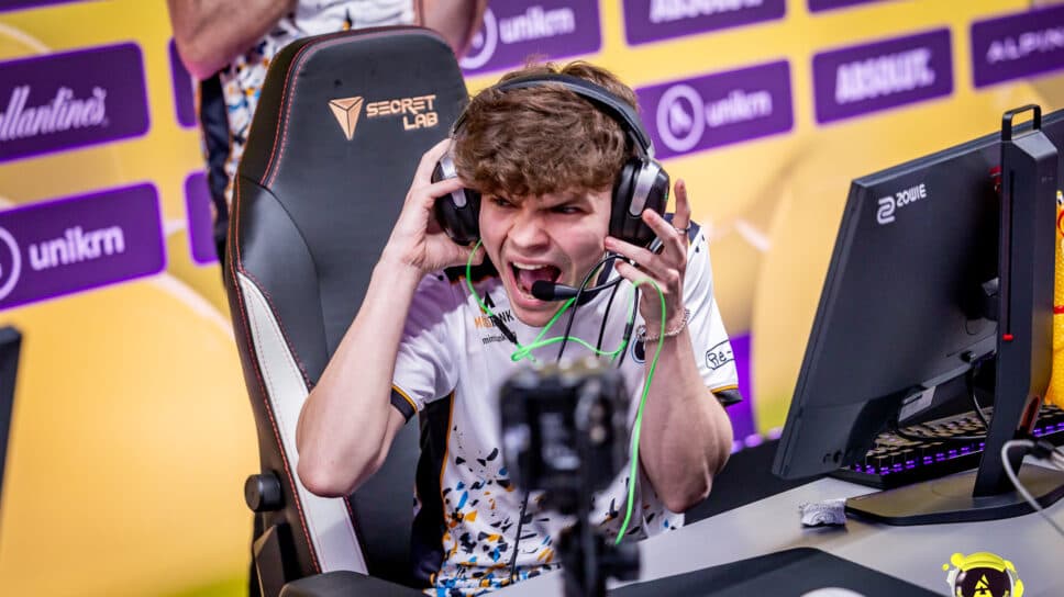 Here are the 15 BLAST Paris Major Legends teams cover image