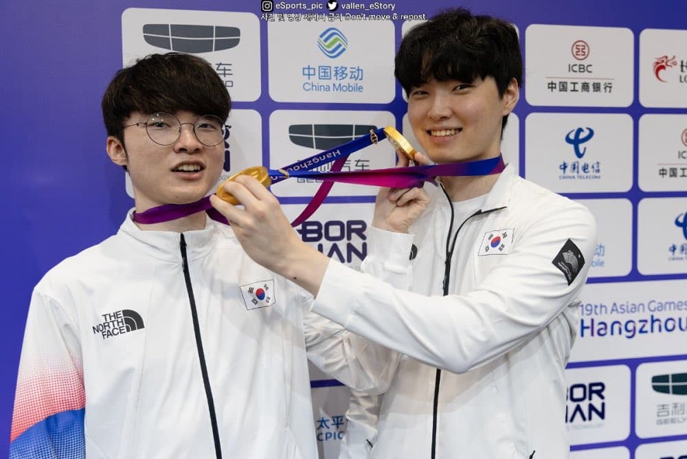 Faker and Chovy won gold medal during the 2022 Asian Games (Image via eSports_pic)