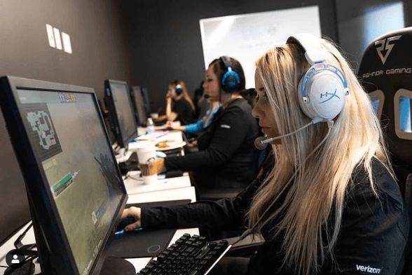 Dignitas will continue to support its women’s VALORANT roster. Image Credit: <a href="https://twitter.com/EMUHLEET/media" target="_blank" rel="noreferrer noopener nofollow">EMUHLEET’s Twitte</a>r.