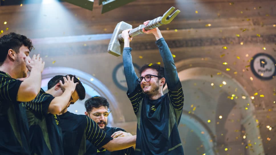 Ninjas in Pyjamas ganha filme que conta bastidores do Six Invitational 2021 cover image