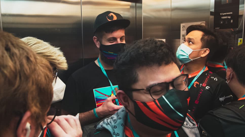 WE NEVER GIVE UP! TNC Eliminate Team Aster in a rollercoaster Ride at the AniMajor! cover image