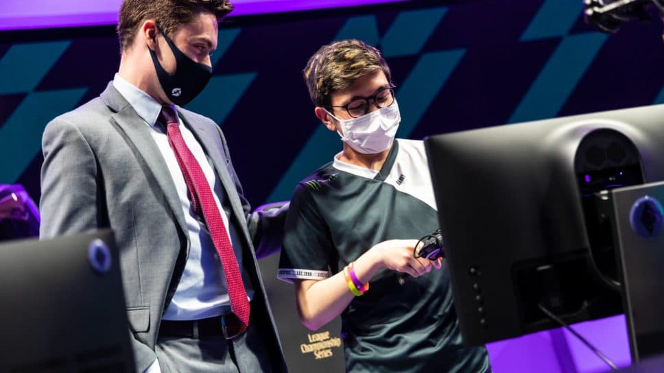 EG Artemis: “Jiizuke definitely has his moments, but you never want to take away what makes a player great. “ cover image