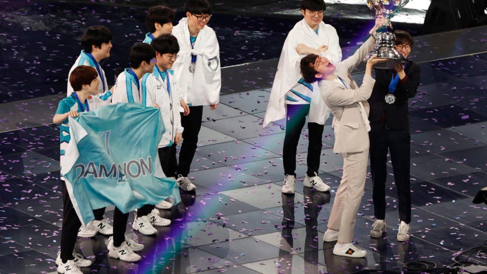 T1 release Worlds-winning coaching staff amid turmoil and poor results cover image