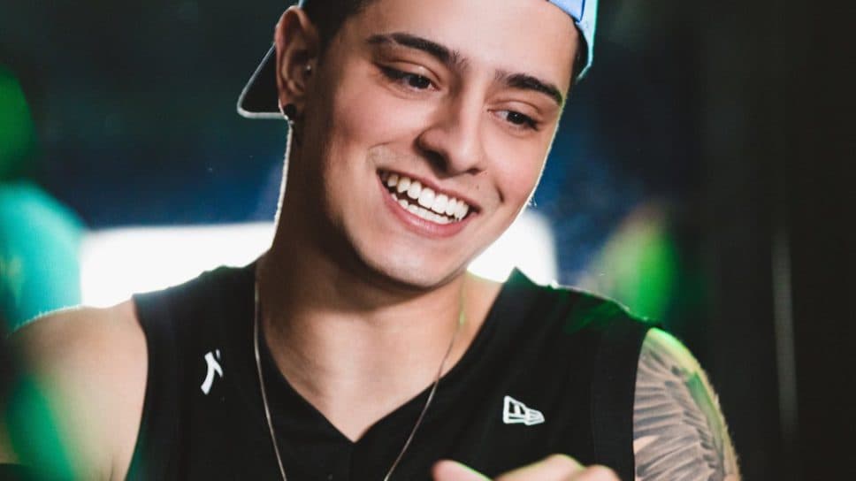 Coringa alcança a marca de streamer mais assistido do mundo na Twitch cover image