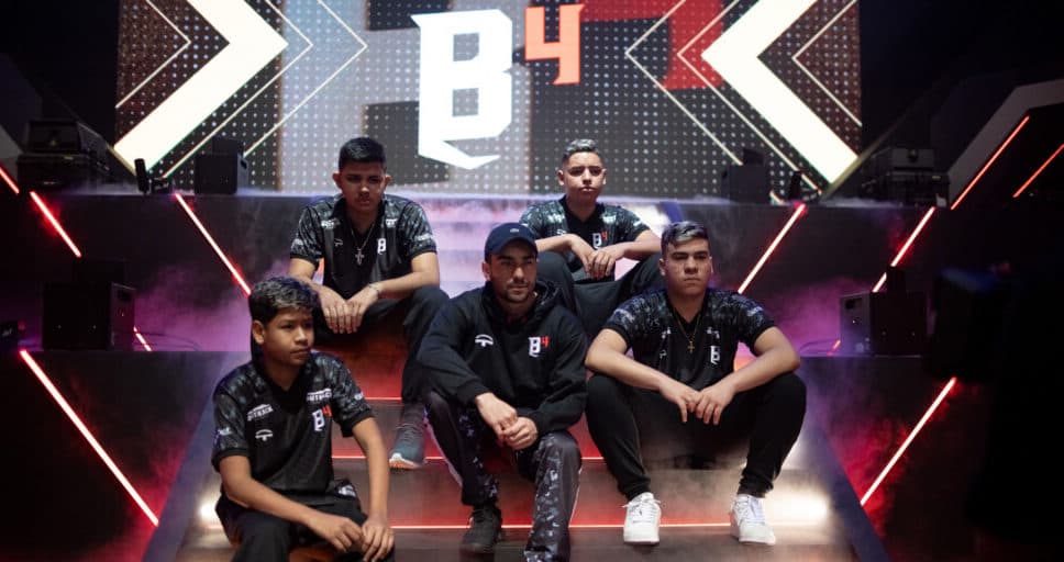 B4 assume a liderança isolada da Liga Brasileira de Free Fire cover image