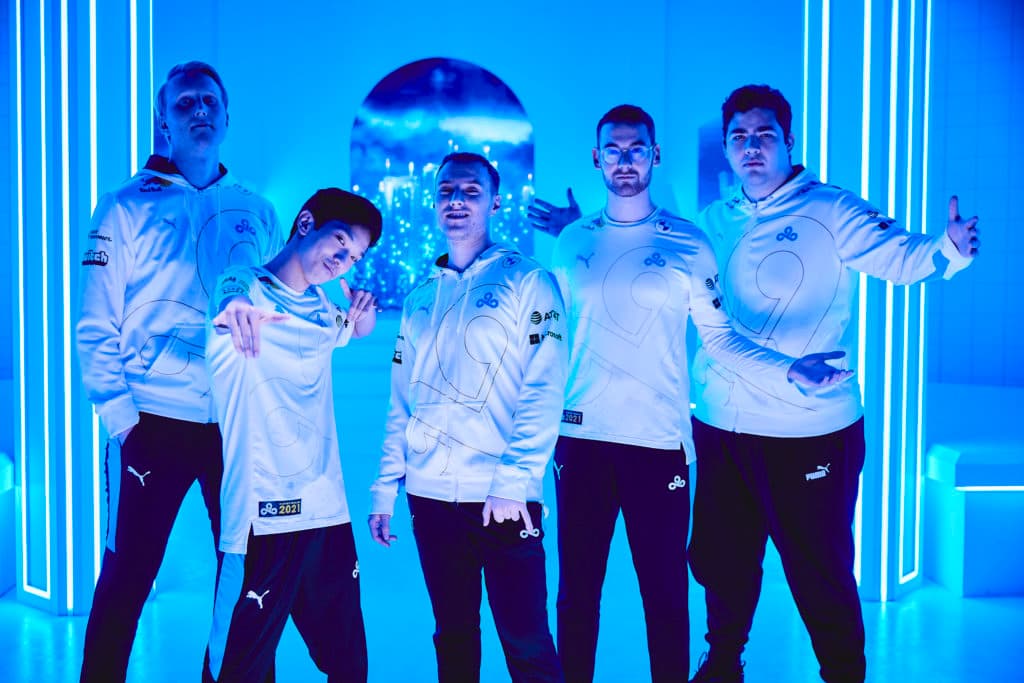 REYKJAVIK, ICELAND - OCTOBER 9: Team Cloud9 poses at the League of Legends World Championship Groups Stage Features Day on October 9, 2021 in Reykjavik, Iceland. (Photo by Lance Skundrich/Riot Games)