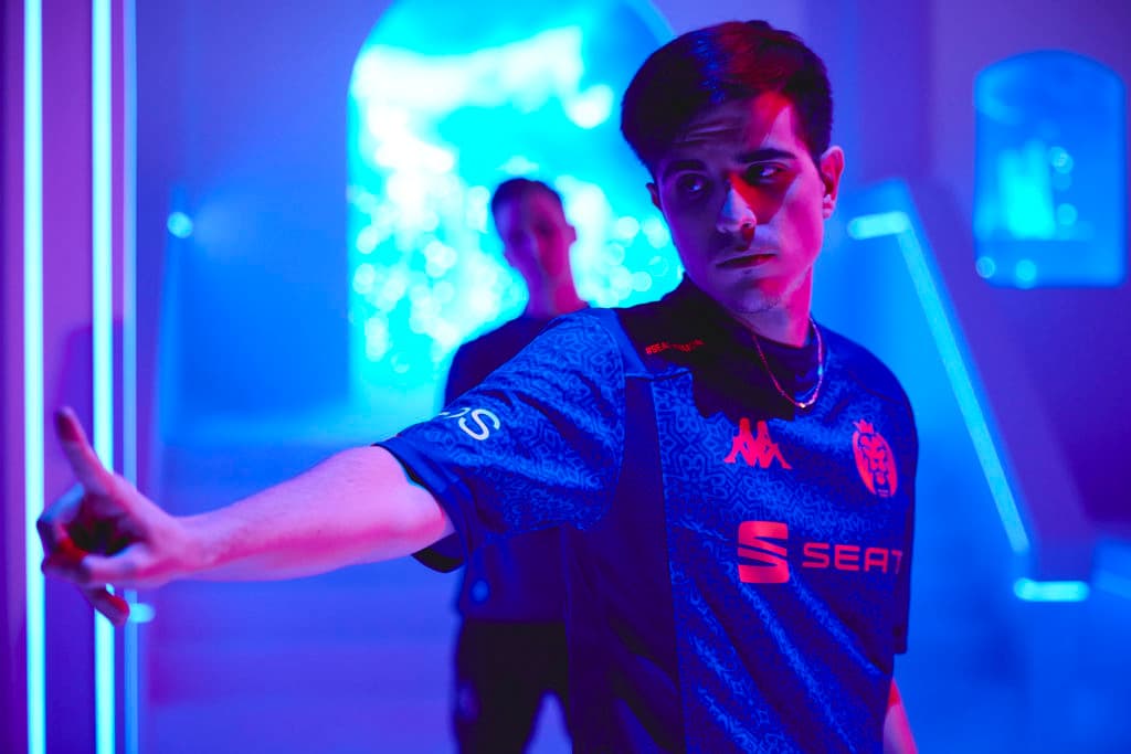 REYKJAVIK, ICELAND - OCTOBER 8: MAD Lions' Javier "Elyoya" Prades poses at the League of Legends World Championship Groups Stage Features Day on October 8, 2021 in Reykjavik, Iceland. (Photo by Lance Skundrich/Riot Games)