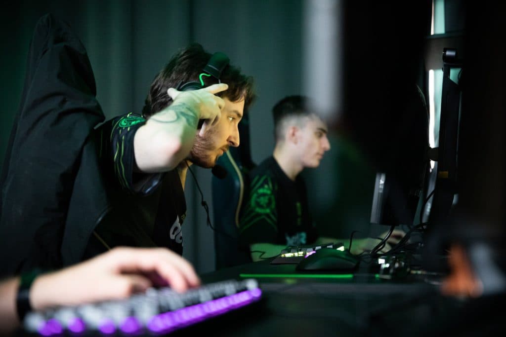 Weekly CS:GO News Digest (dev1ce leaves NIP, f0rest returns to fnatic and  more). CS:GO news - eSports events review, analytics, announcements,  interviews, statistics - MaccMJBxe