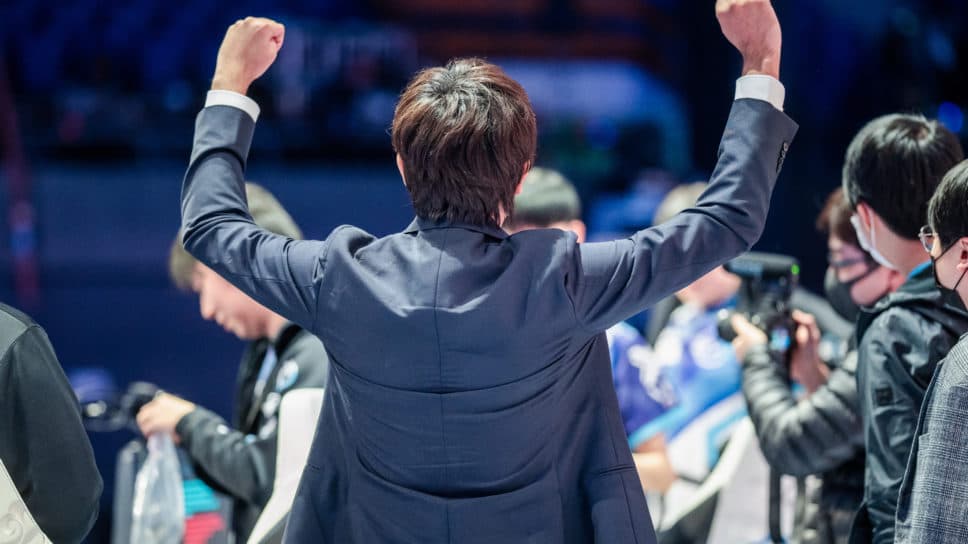 DFM Kazu: “It is an honor to play T1. We spent so many years studying their game to get better.” cover image