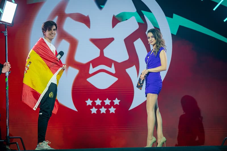 Riot shares full schedule for ERL and LEC Spring 2022. Still no in-person events next season cover image