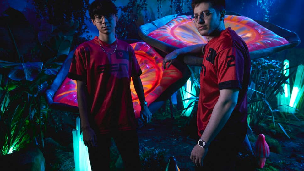 SEN zombs on COVID-19 issues at Champions: “On every team someone wants to go home, literally” cover image