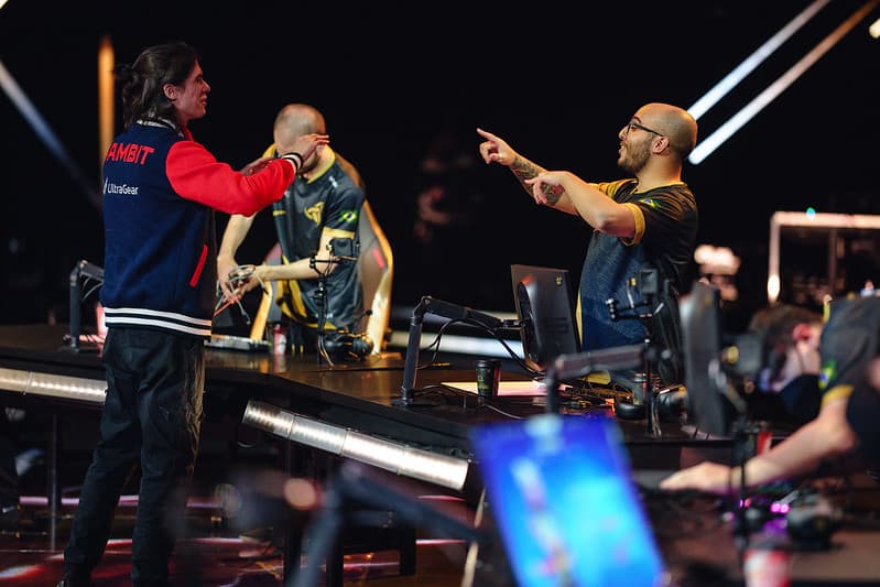 VCT Champions Day 4 recap: Gambit, Liquid advance through nailbiting pair of series cover image