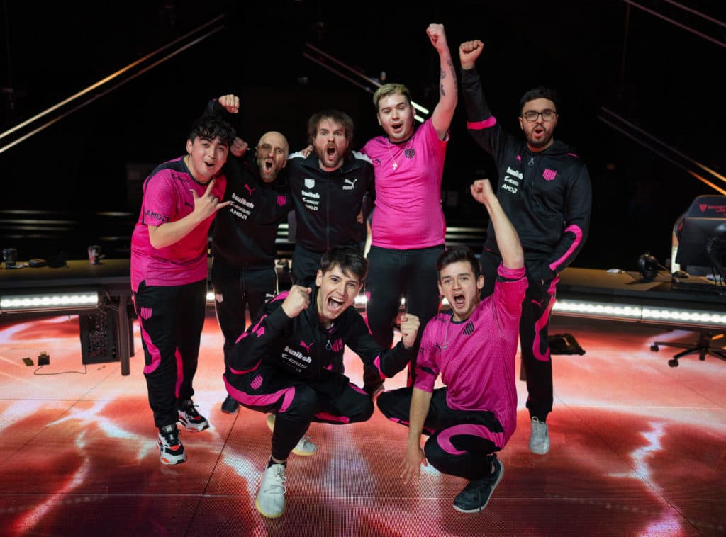 <meta charset="utf-8">KRÜ Esports pose after their tremendous upset win over Sentinels. (RIOT GAMES/Wojciech Wandzel)