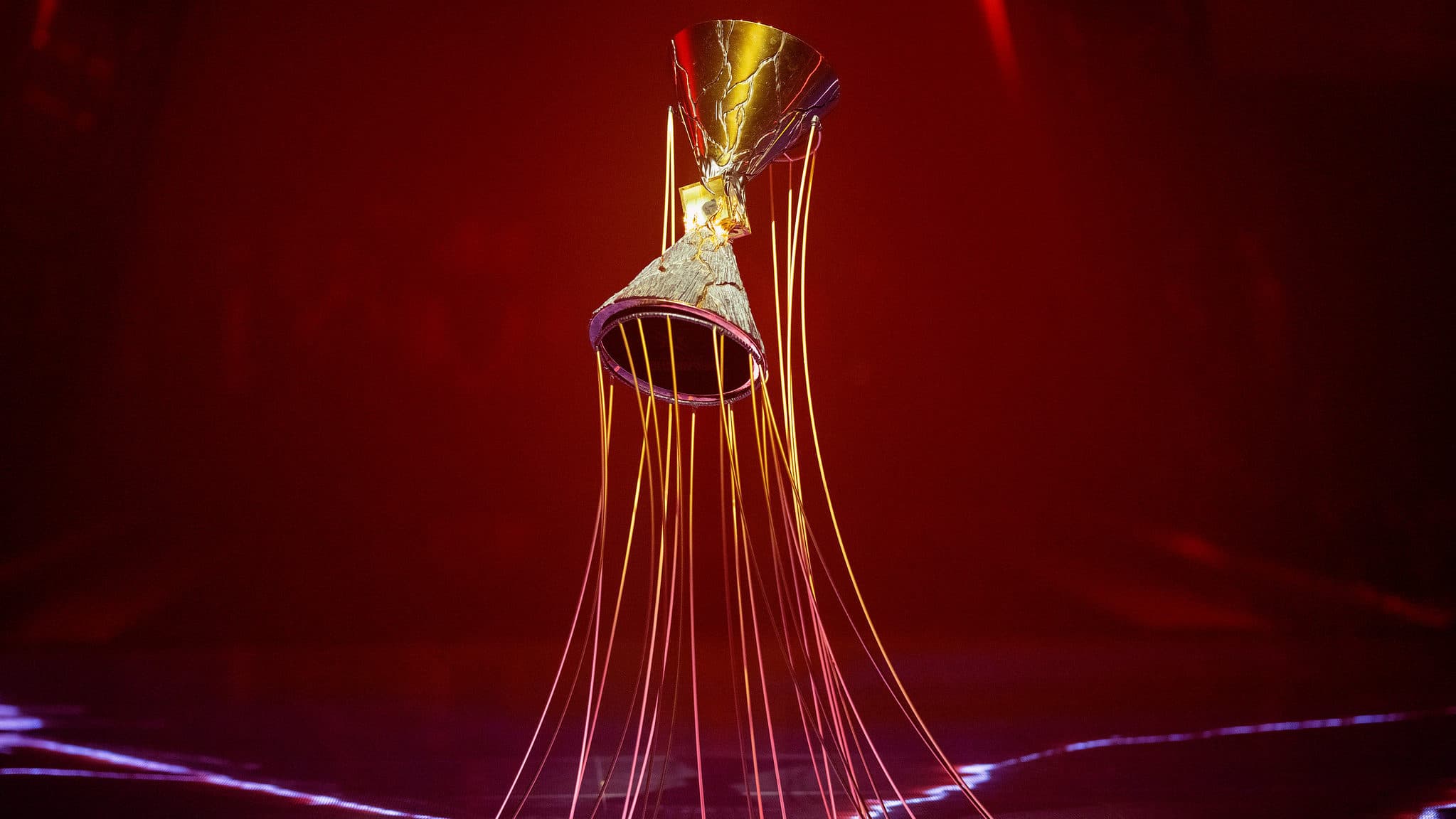 O troféu do grande campeão do VALORANT Champions 2021 - Foto: Valorant Esports