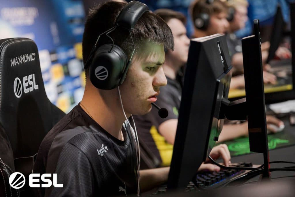 Team Navi's latest addition, B1t. Image Credit: Stephanie Lieske/ESL.