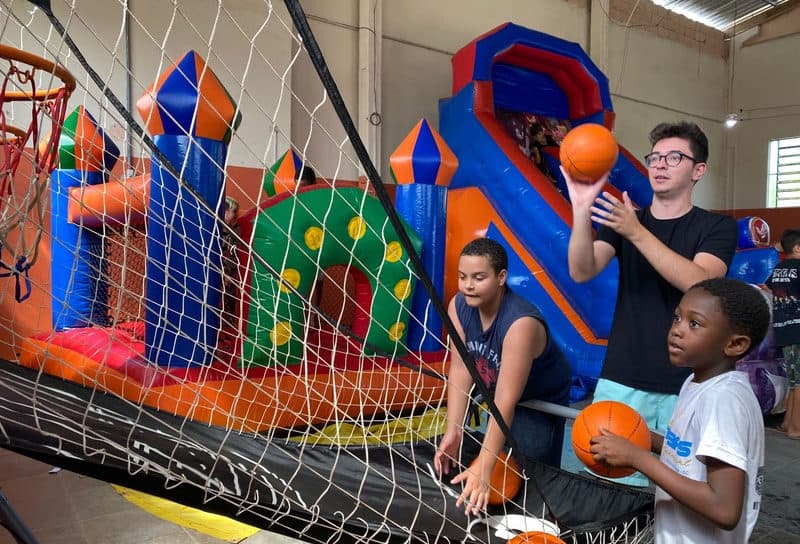 Hero Base promoveu Almoço do Bem como ação de natal cover image