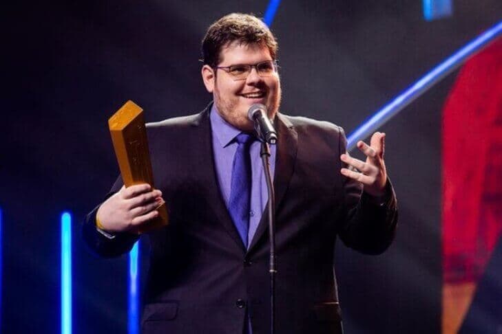 Casimiro bateu recorde de stream da Twitch mais assistida do Brasil cover image