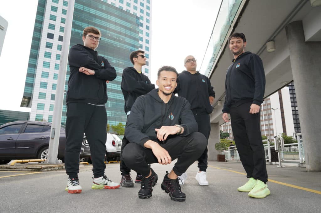 Jogadores da LIGHT INGAMING - Reprodução: Twitter