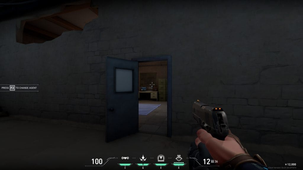 If you loading into the Open Range, go downstairs towards Brimstone's office. Prepare to hear a screech.. (Screengrab by Esports.gg)