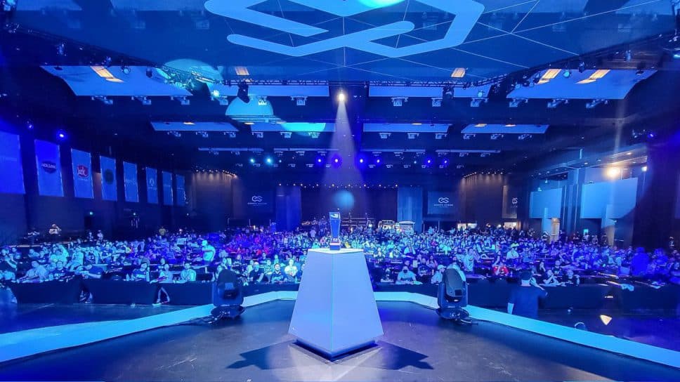 Los Angeles Gladiators and Seoul Dynasty Overwatch League kickoff Clash cover image