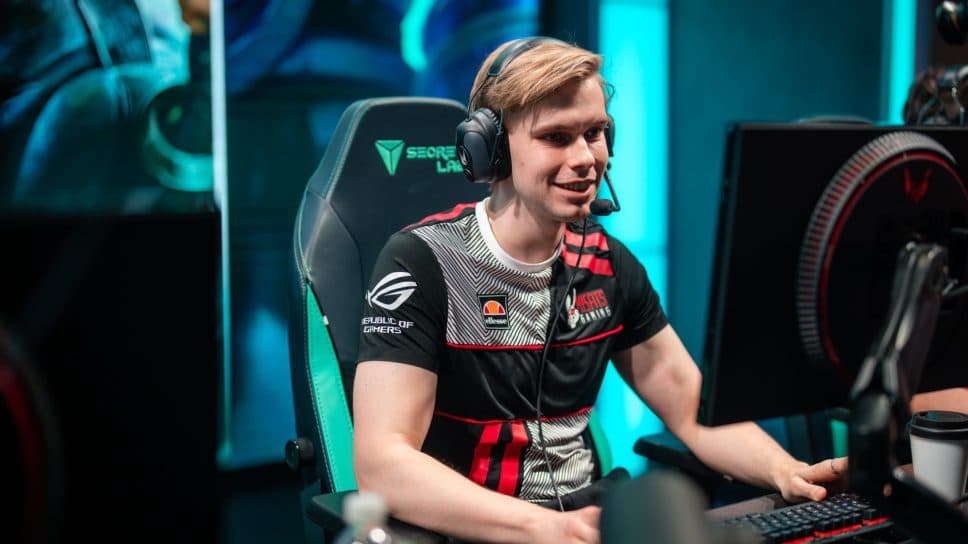 Misfits Neon: “I don’t feel like LCK and LPL have the best bot lane meta, it just like comes down to like how good you are as a player and how many champions you can play” cover image