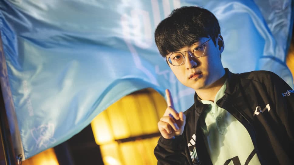 DK ShowMaker: “I didn’t expect Caps to play something that’s… on the passive side like Seraphine” cover image