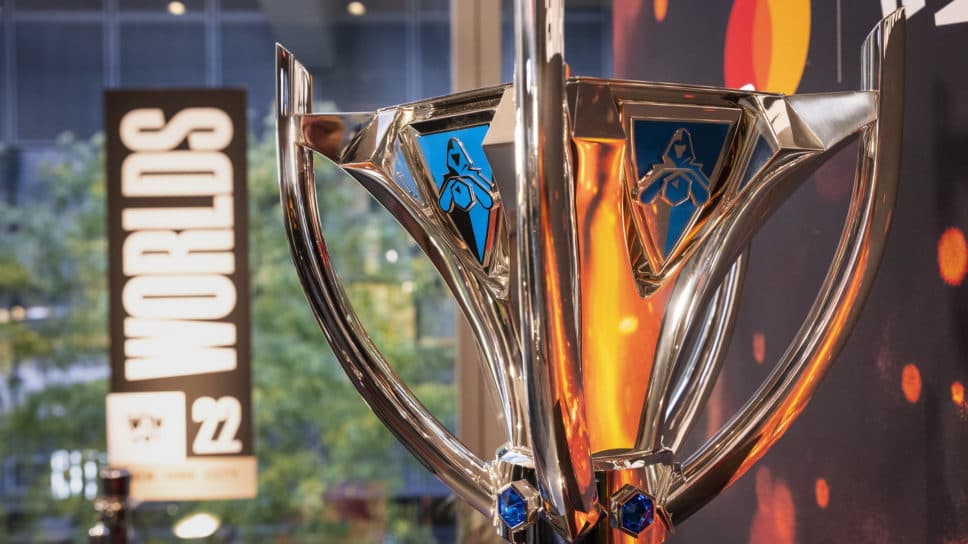 The best champion per role during Worlds 2022 group stage cover image