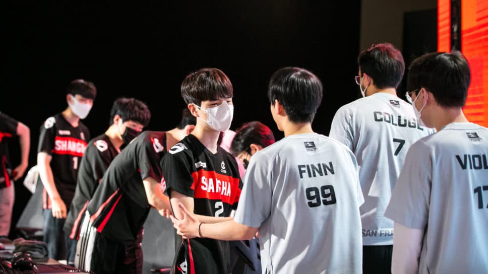 How to get OWL 2022 rewards and drops cover image