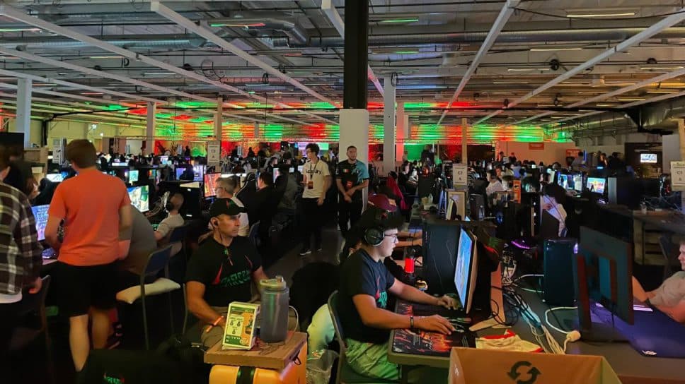 From meme to dream: an interview with Fortnite pro ‘Sparebow’ cover image