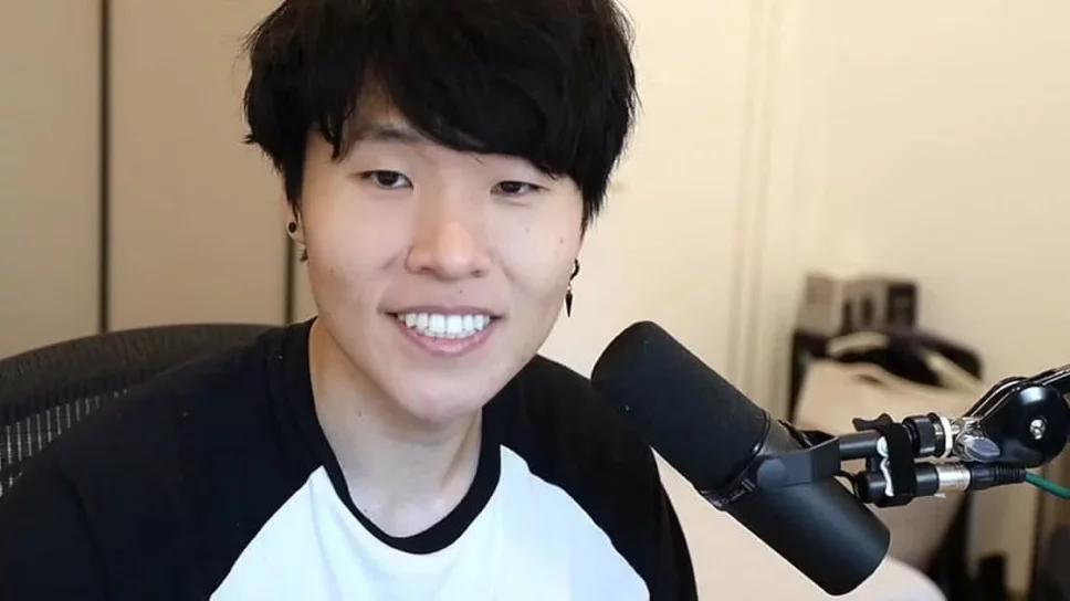 DisguisedToast reportedly paying his Valorant players over $5000 a month cover image