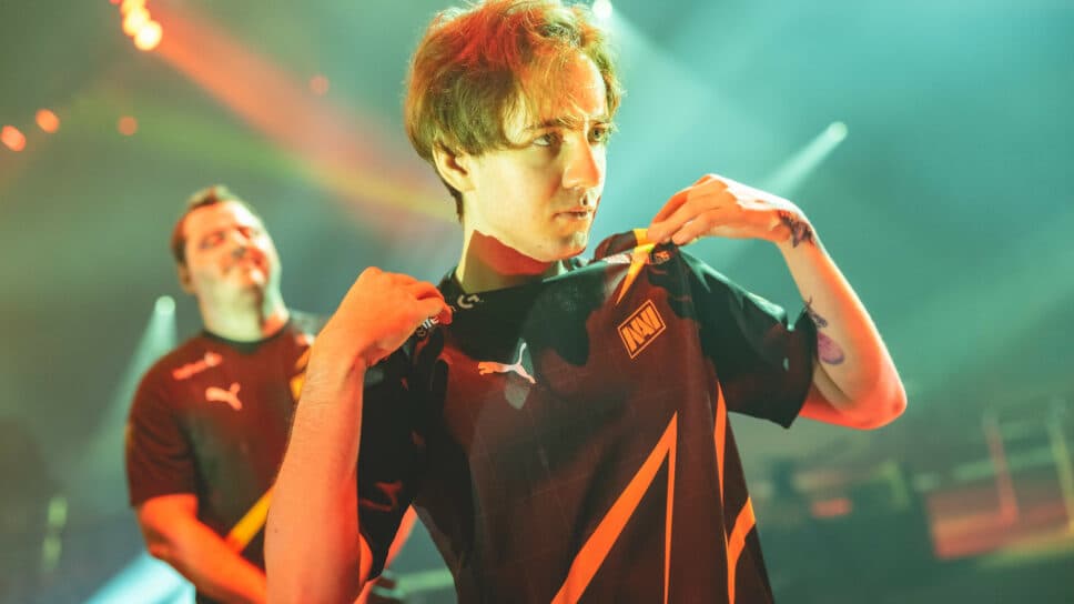 SUYGETSU VALORANT settings and crosshair code cover image