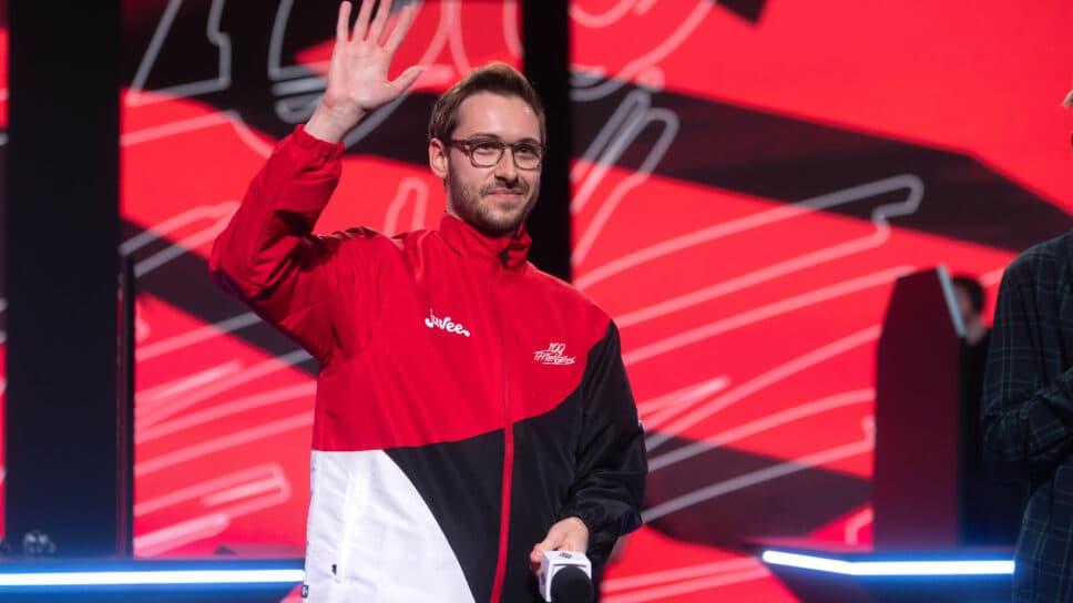 Bjergsen apologizes to Nadeshot over surprise retirement announcement cover image