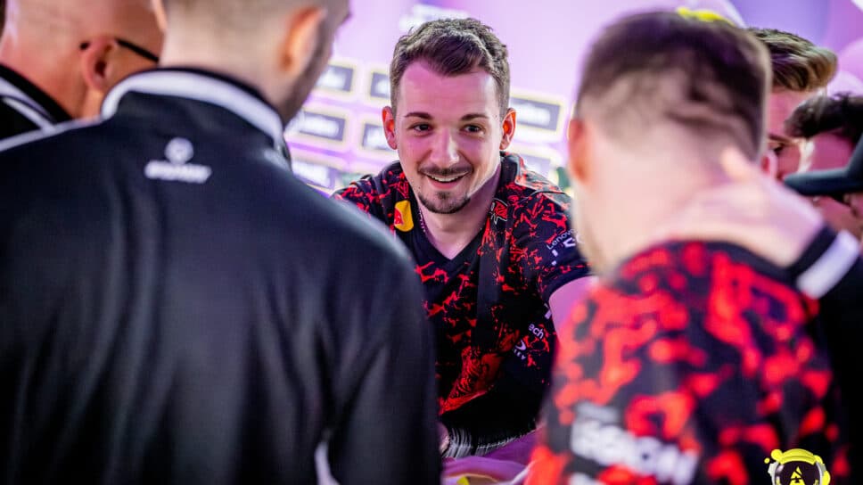 FURIA vs G2 esports: BLAST CS:GO Major live score and preview cover image