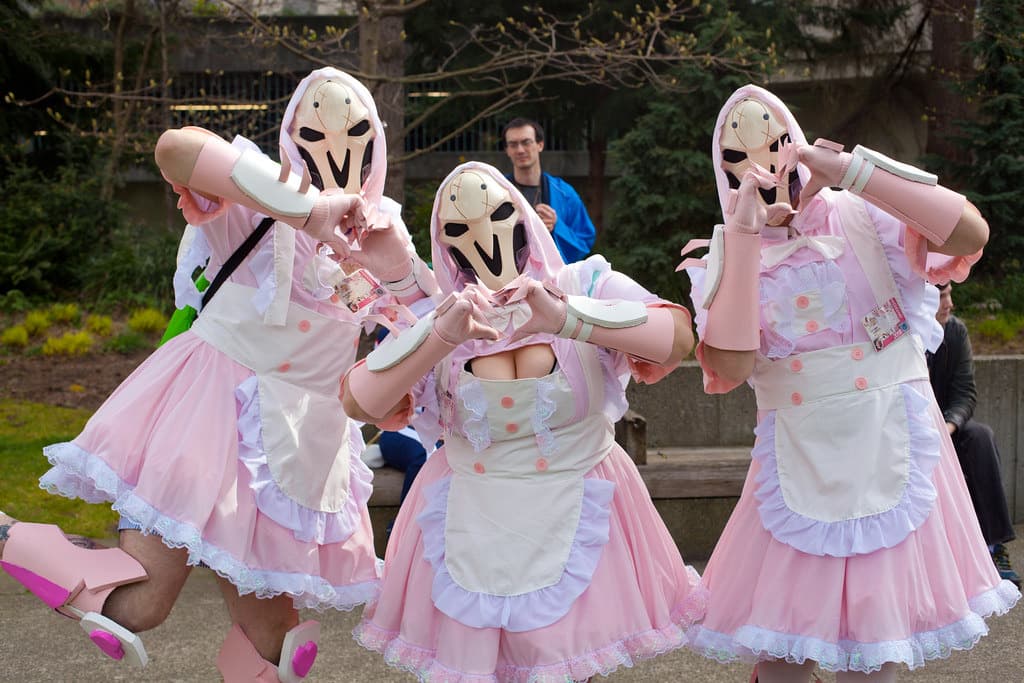 Maid Reapers from Overwatch&nbsp;at the Sakura-con 2018 Cosplay (Image from <a href="https://www.flickr.com/photos/camknows/">camknows</a>)