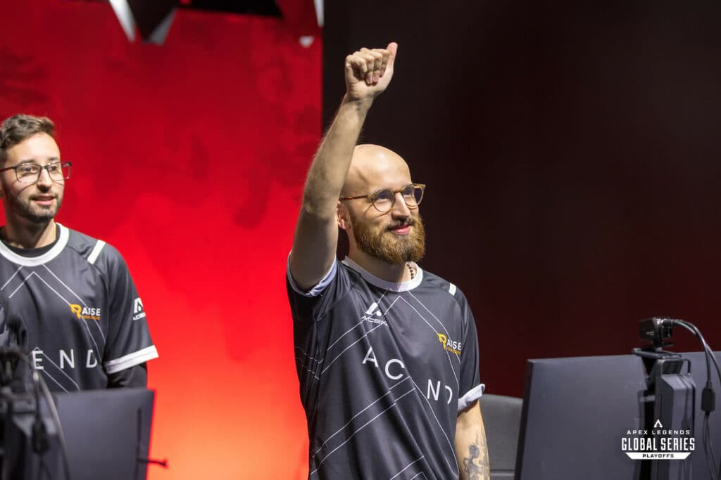 (Photo EA/Joe Brady)