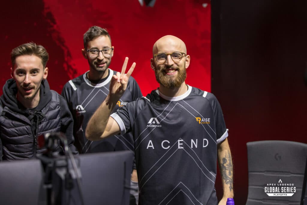 (Photo EA/Joe Brady)