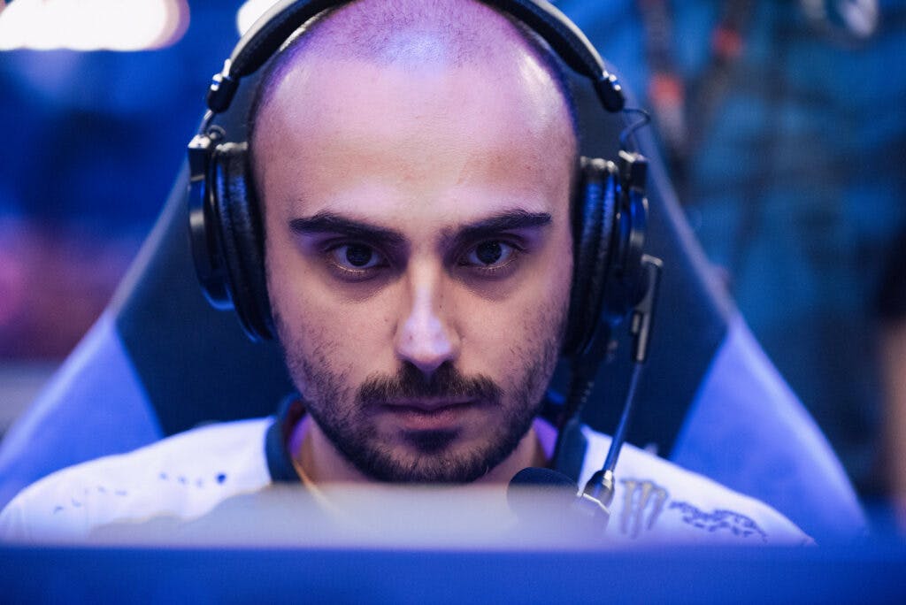 Europe's most dominant Dota 2 pub player is breaking the leaderboard - Dot  Esports