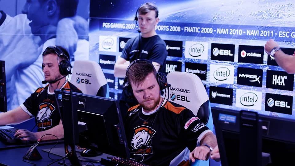 FaZe and Legends to battle it out in a CS2 showmatch cover image