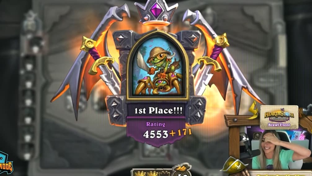 Slysssa playing Hearthstone Battlegrounds (Image via Slysssa and Blizzard Entertainment)