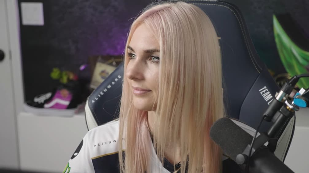 Slysssa joining Team Liquid (Image via Slysssa and Team Liquid)