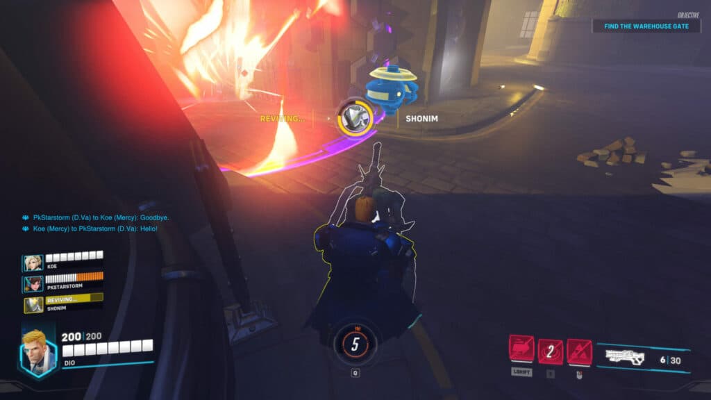 Dodge the missiles and help your teammates (Image via Blizzard Entertainment)