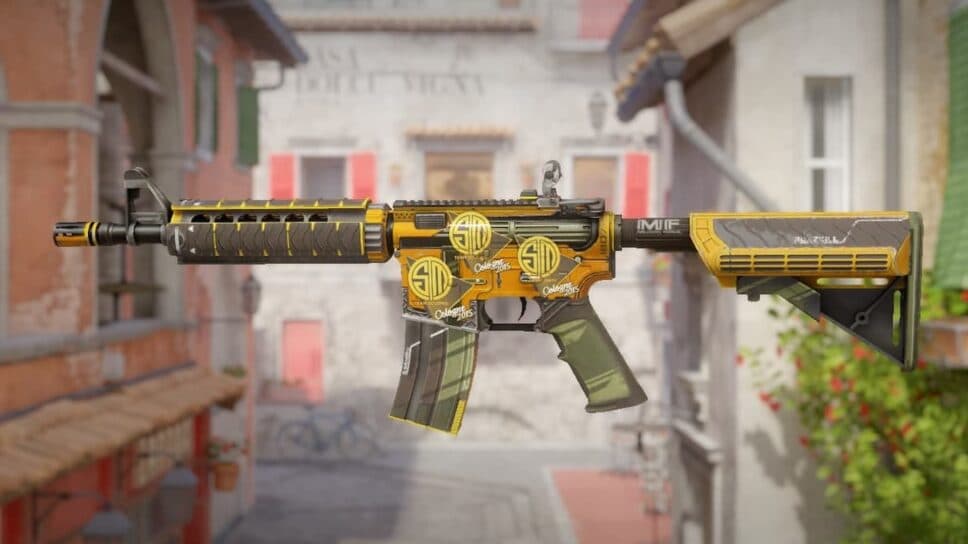 How to sell weapons in CS2 cover image