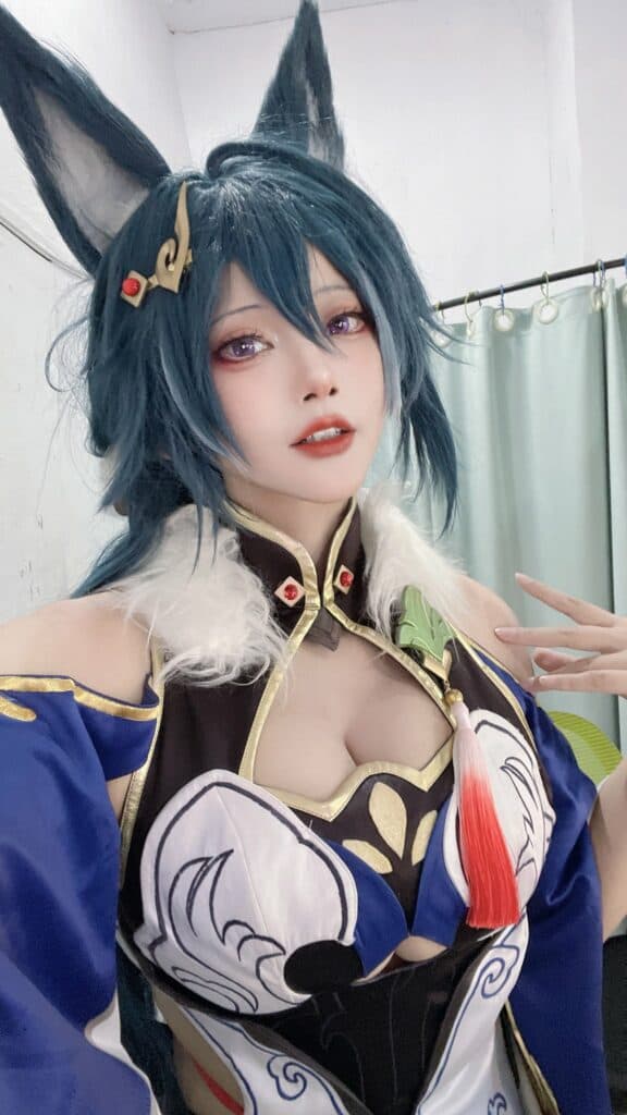 Yukong cosplay by Chinese cosplayer Natsume0v0