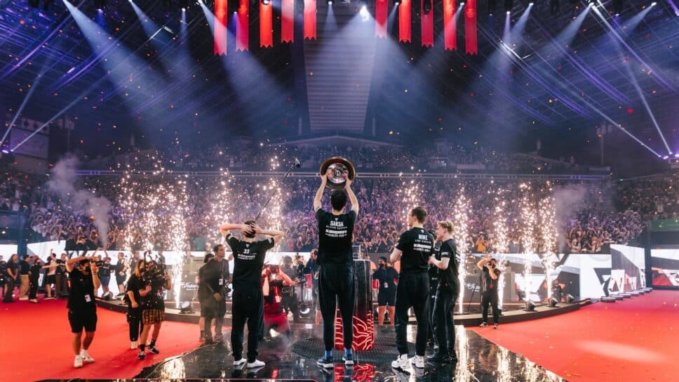 Dota 2’s TI12 prize pool surpasses TI3 in what may be last major milestone cover image