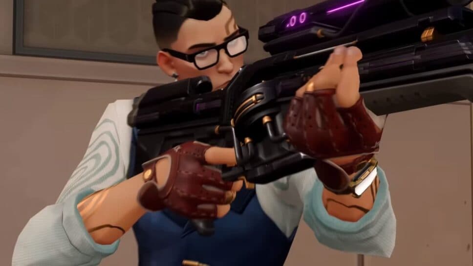 Leaks indicate the new Outlaw sniper rifle is coming to VALORANT cover image
