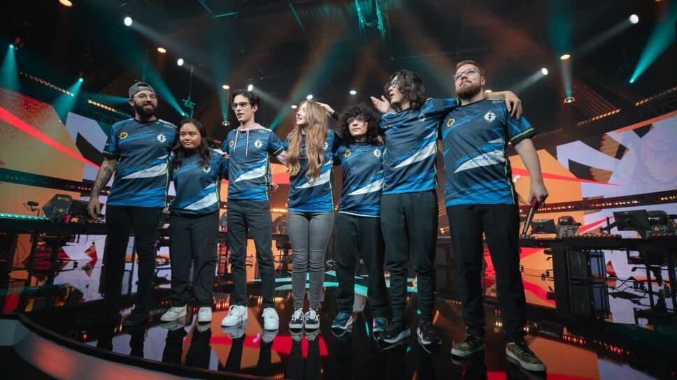 Evil Geniuses parts ways with VALORANT Game Changers roster cover image