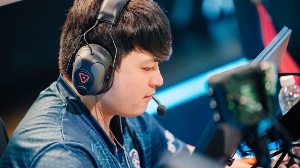 “I think everyone on this team has the potential to be the best in their role,” C0M on LEV working out the kinks cover image