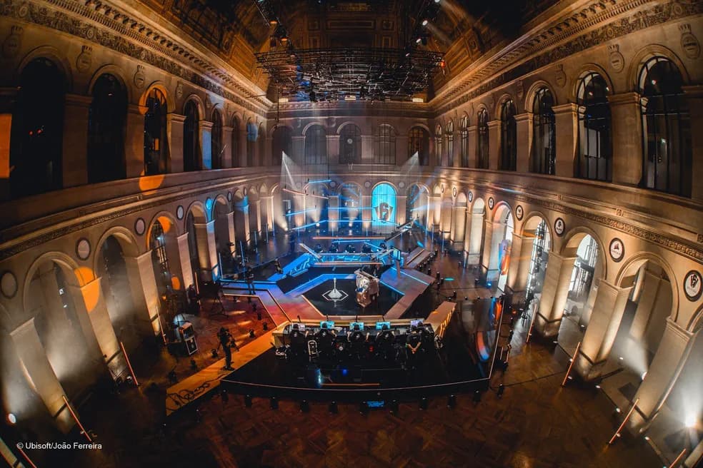Six Invitational 2021 took place in Palais Brongniart, Paris (Image via Ubisoft/João Ferreira)