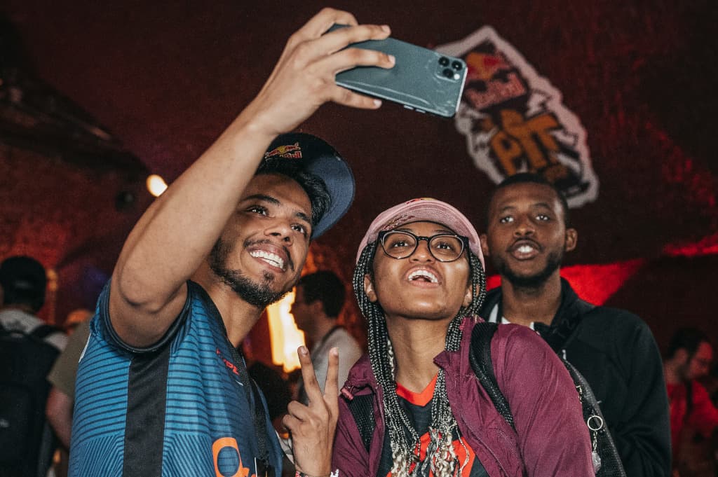 Photo of Arslan "Arslan Ash" Siddique and Cuddle Core (Image via Tony Libera and Red Bull Content Pool)