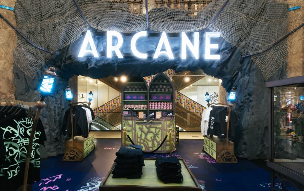 Arcane Season 2 pop-up shop (Image via Chris Roberts)